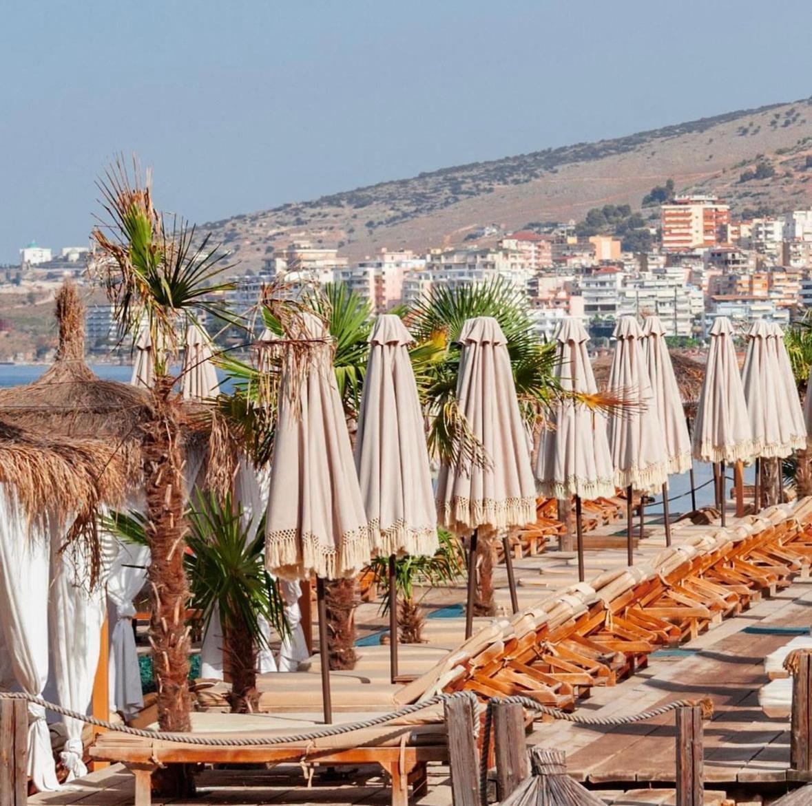 Belaire Luxury Apartment Sarandë Exterior foto